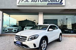 MERCEDES-BENZ GLA 180 d Automatic Sport