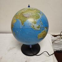 mappamondo luminoso vintage 