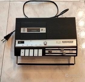 Registratore a cassette vintage Minerva MC 7201
