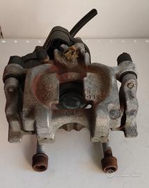 5q0615406 Pinza Post dx Vw Golf 7 12/19