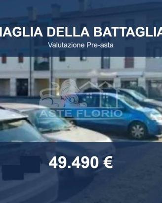 Immobile in asta di 104 m² con box auto a Sernagli