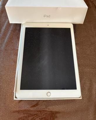 Ipad 9,7 pollici bianca