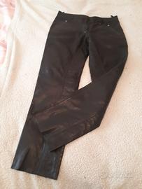 Pantaloni in pelle taglia 44