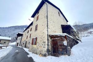 3 LOCALI A VALDISOTTO