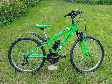 MTB per bambino 6-10 anni perfetta + casco