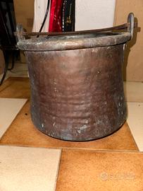 Pentola in rame larghezza 28 cm, h 26 cm