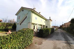 PORZIONE DI BIFAMILIARE A SANTO STINO DI LIVENZA