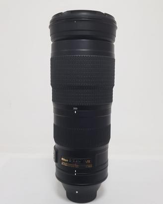 Obiettivo Nikon AF-S 200-500mm 1:5.6E ED VR usato