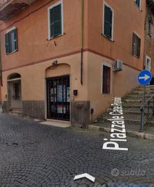 Locale unico livello p.rialzato, superficie mq.36