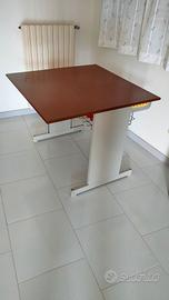 Scrivania usata alluminio e legno