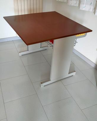 Scrivania usata alluminio e legno