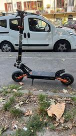 monopattino elettrico g2 pro 