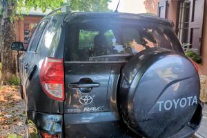 Toyota RAV4 2.0 Benzina Automatico 4x4 