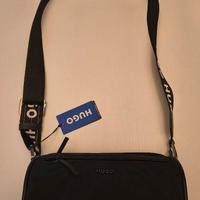 Nuova borsa Hugo Boss, a tracolla