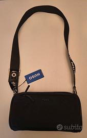 Nuova borsa Hugo Boss, a tracolla