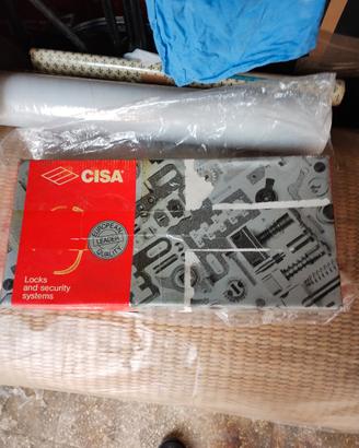 Serratura Cisa come nuova.