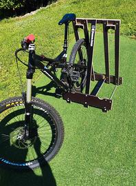 portabici 2 posti, per furgone o casa.