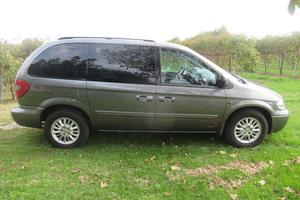Chrysler Voyager 2.5 crd LX Leather MANUALE