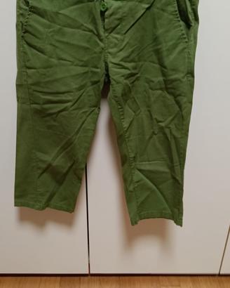 Pantaloni Bermuda taglia M