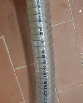 tubo flessibile in pvc