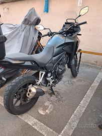 Honda NX 500 - 2025