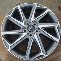 Set Cerchi Toyota YARIS HYBRID