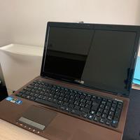 Computer portatile ASUS