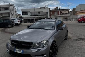 Mercdes c220 coupe