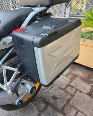 Valigia vario bmw 1200/1250 gs