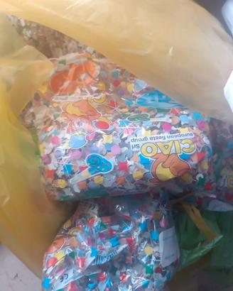 Coriandoli e stelle filanti