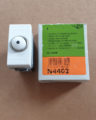 Regolatore di luminosità bticino N4402