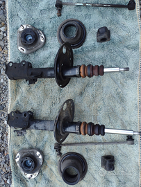 Coppia ammortizzatori Toyota RAV4 3° serie