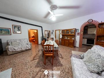 VILLA SINGOLA A VIESTE