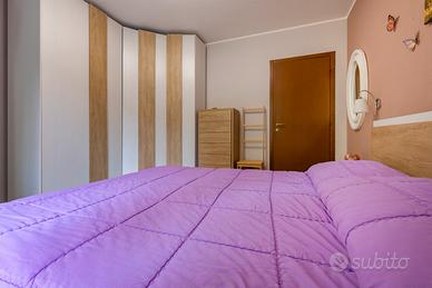 Armadio angolare 5 ante