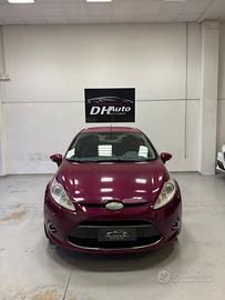 Ford Fiesta 1.6 TDCi 90CV 5 porte DPF Titanium