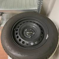 Gomme 215/65/16