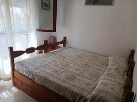 Tre letti in pino  massello