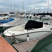 Quicksilver 555 open