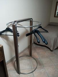 appendiabiti da camera