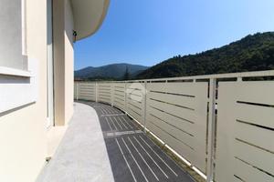 3 LOCALI A SABBIO CHIESE