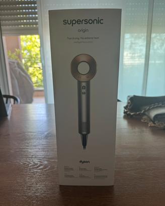 Dyson supersonic