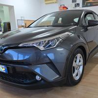 Toyota C-HR 1.8 Hybrid E-CVT Trend