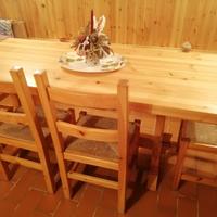 TAVOLA DA TAVERNA CON SEDIE