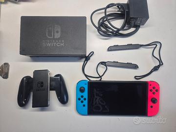 Nintendo Switch V1 32 GB + 128 GB microsd