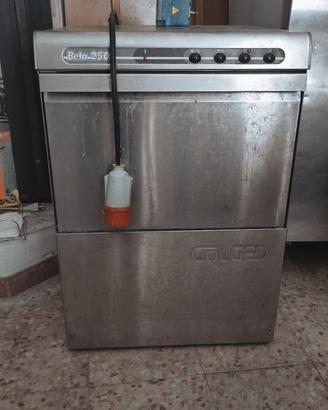 lavastoviglie professionale 