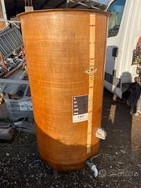 Cisterne vino in vetroresina