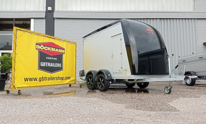 Carrello rimorchio furgonato in alluminio