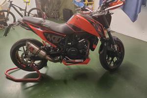 KTM 690 DUKE 