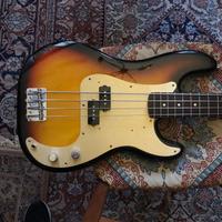 Fender Precision Bass