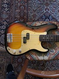 Fender Precision Bass